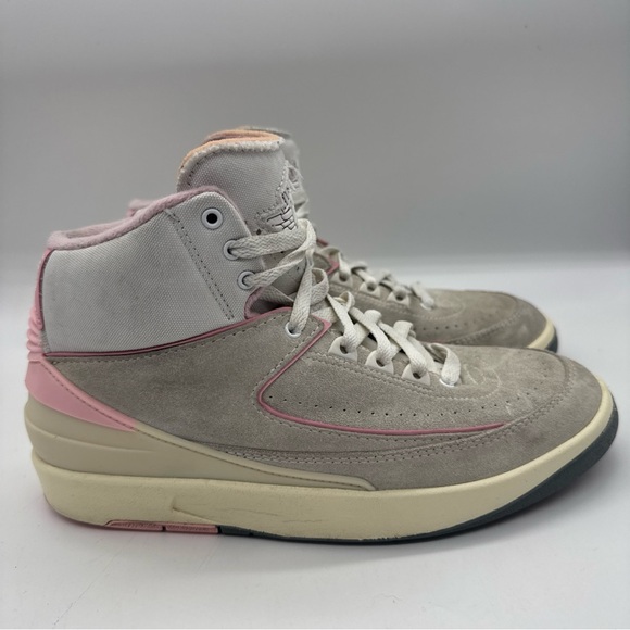 Jordan Sneakers in Gray and Pink - Picture 3 of 12